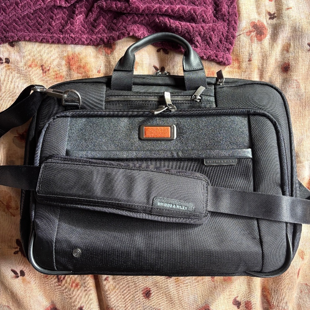 Briggs and Riley laptop bag